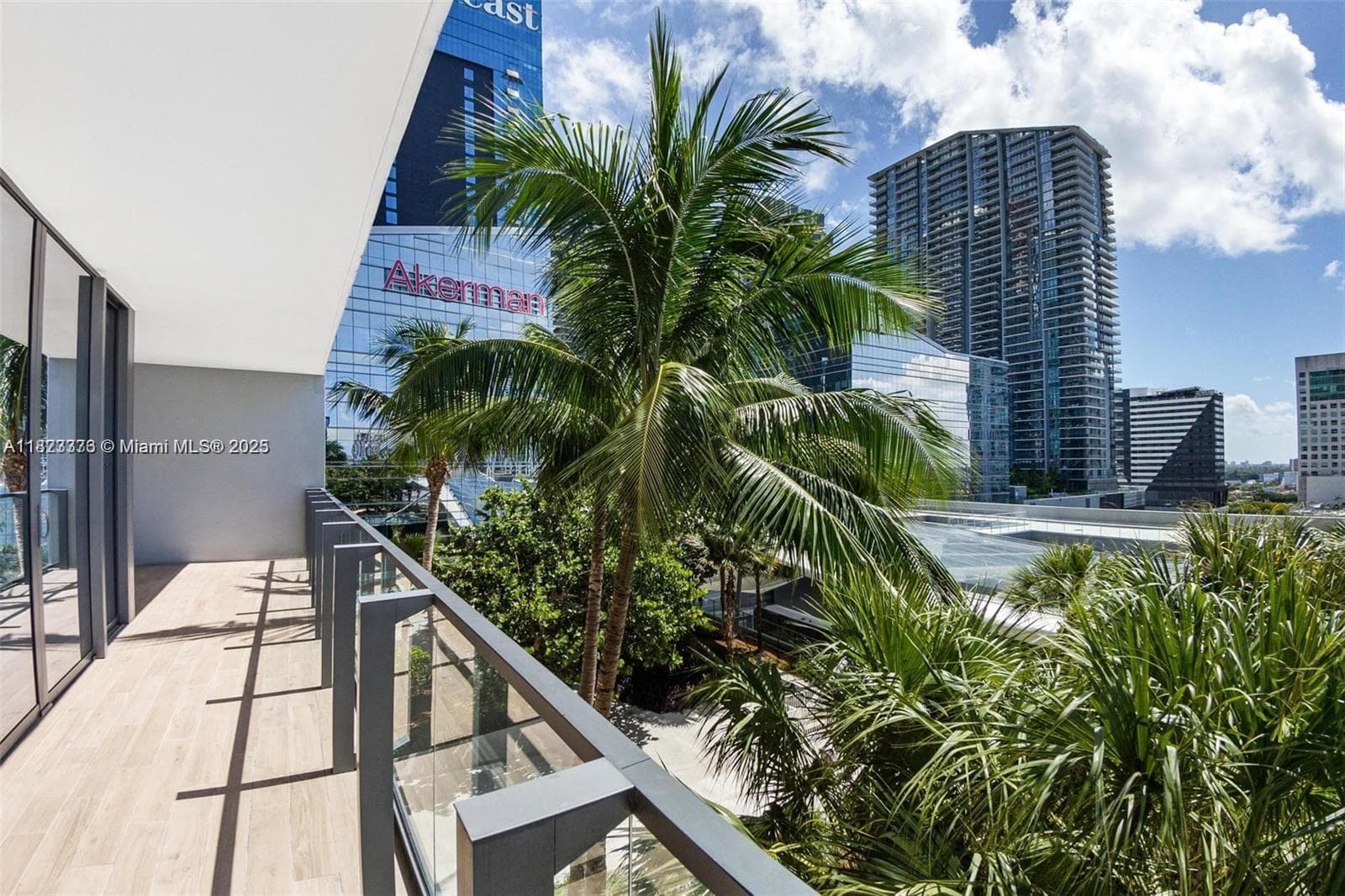 Reach Brickell City Centre · #806 in Miami - Photo 14