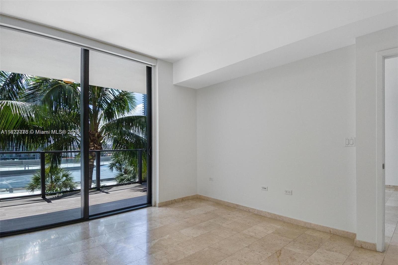Reach Brickell City Centre · #806 in Miami - Photo 8