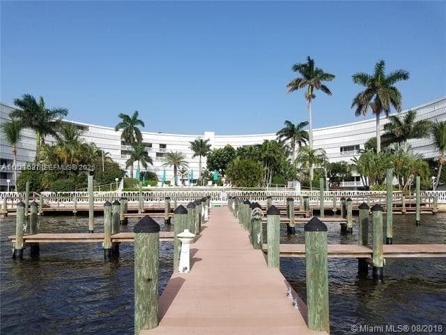 PRESIDENT OF PALM BEACH C · #2070 in Palm Beach - Photo 23