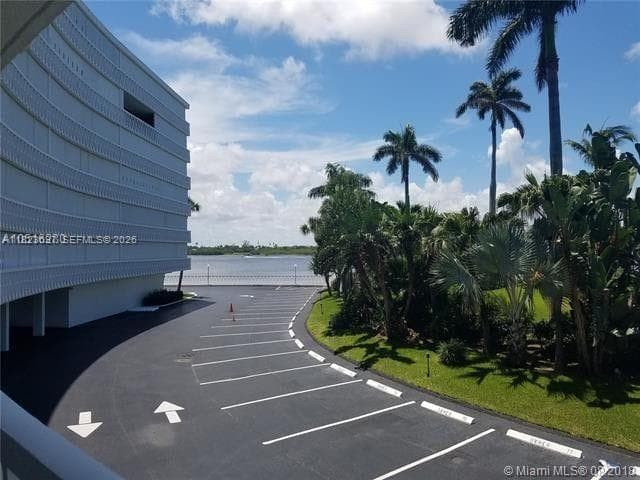 PRESIDENT OF PALM BEACH C · #2070 in Palm Beach - Photo 17
