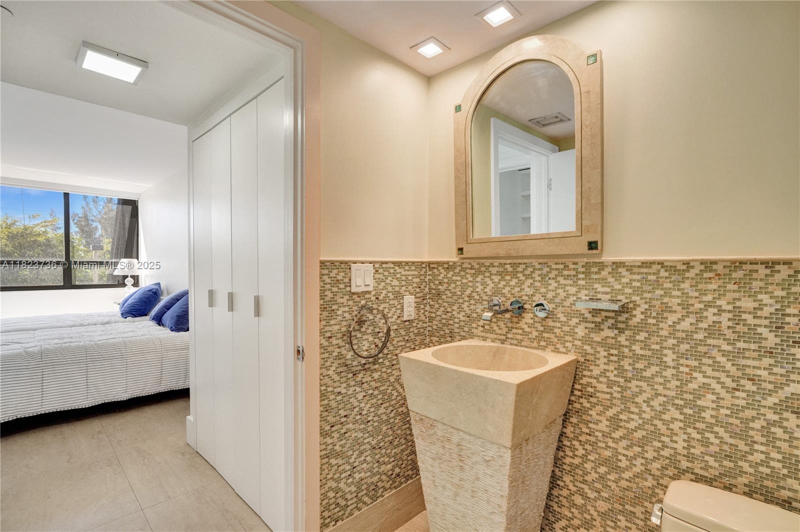 JOCKEY CLUB III CONDO · #253 in Miami - Photo 13