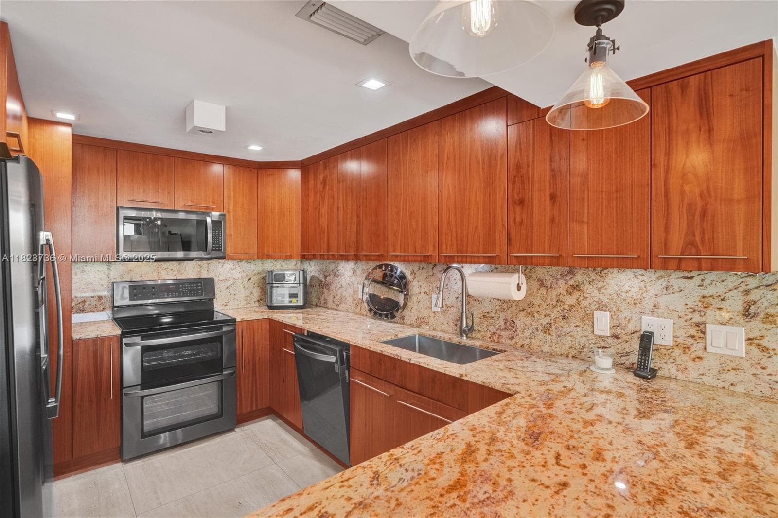 JOCKEY CLUB III CONDO · #253 in Miami - Photo 29
