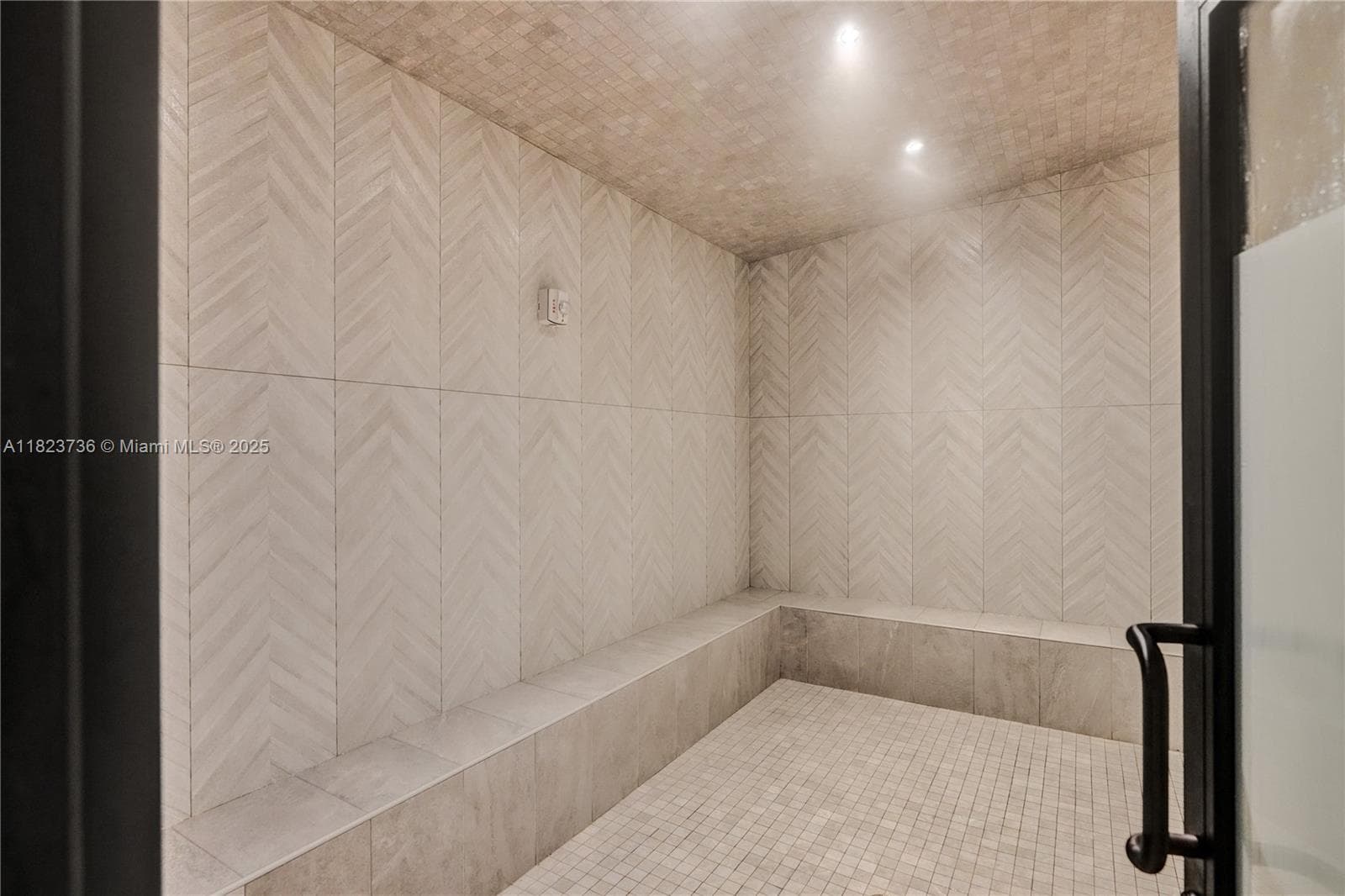 JOCKEY CLUB III CONDO · #253 in Miami - Photo 21