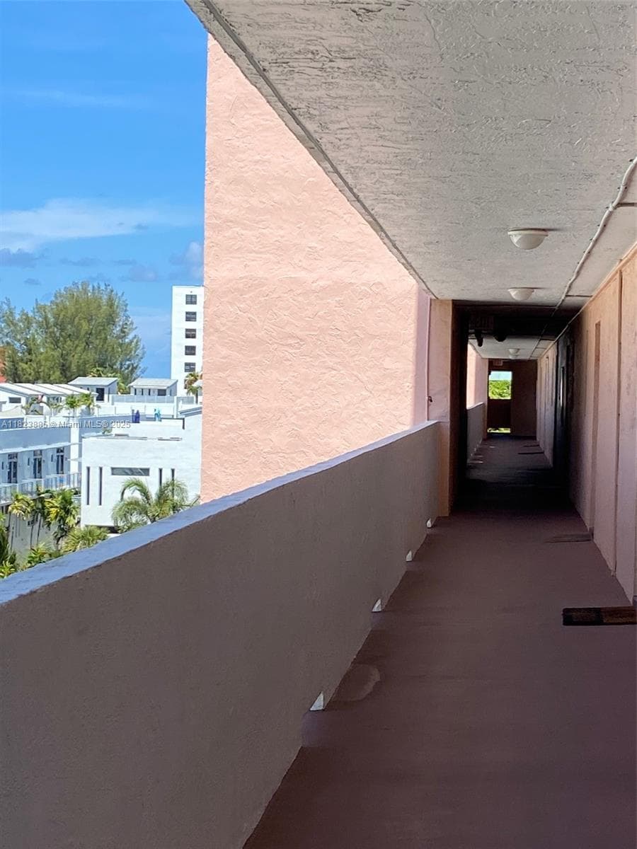 LEISURE SHORES CONDO · #605 in Pompano Beach - Photo 22