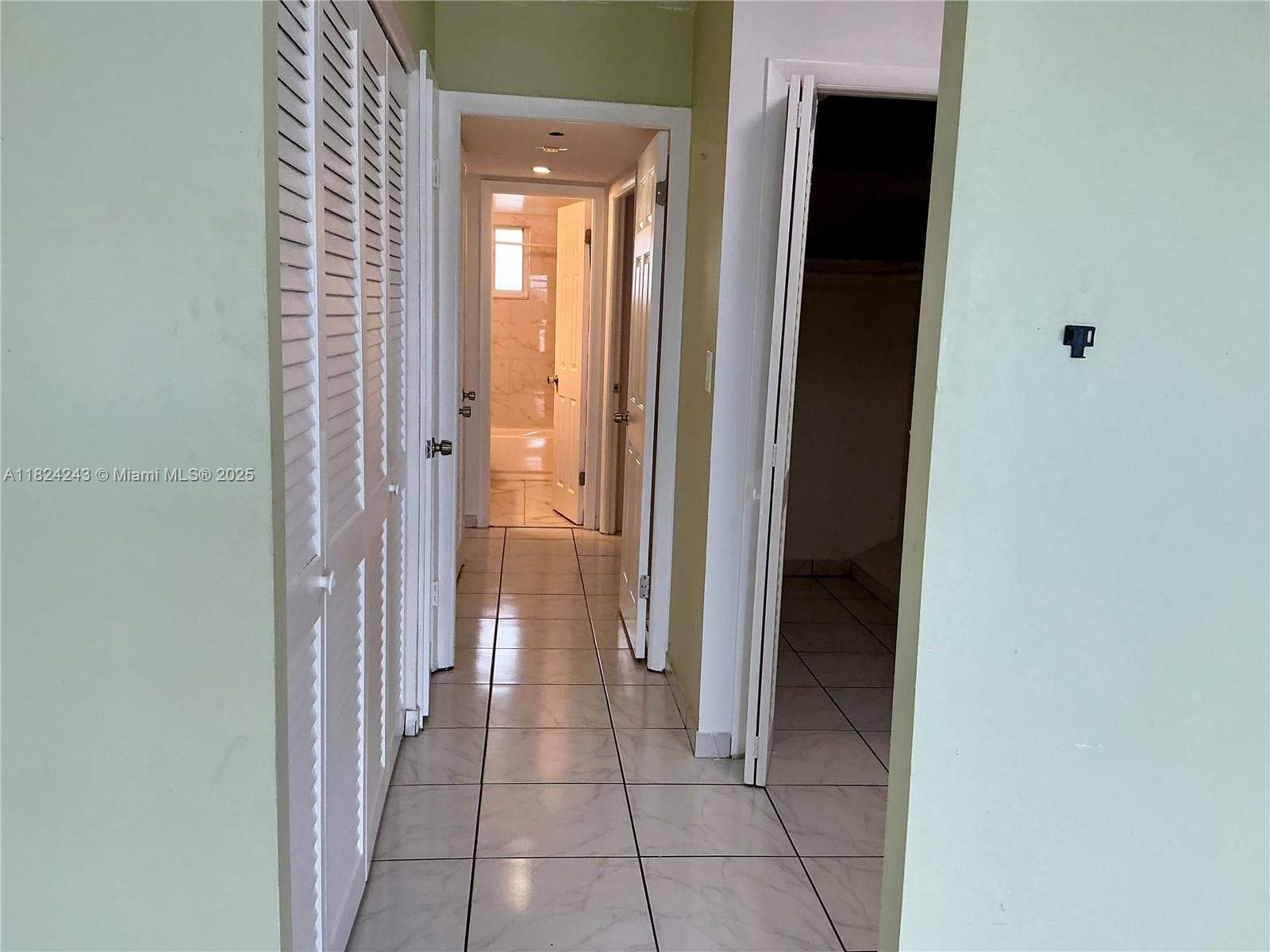 Riviera Condominium · #32 in Miami - Photo 16