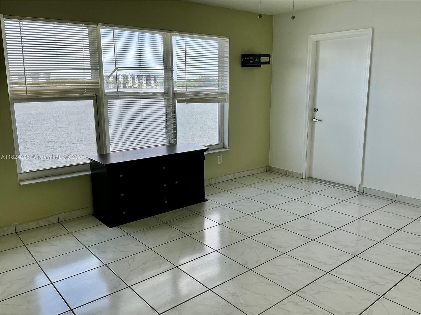 Riviera Condominium · #32 in Miami - Photo 18