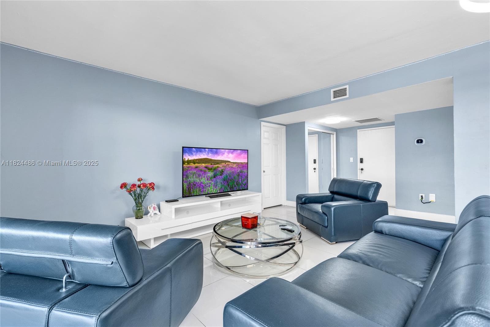 JOCKEY CLUB CONDO BLDG 1 · #3F in Miami - Photo 17