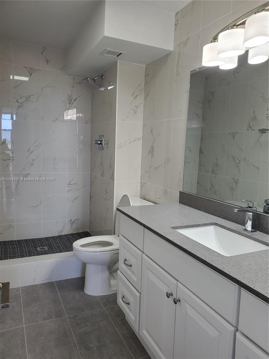 SAILBOAT CAY CONDO · #1105 in North Miami - Photo 10