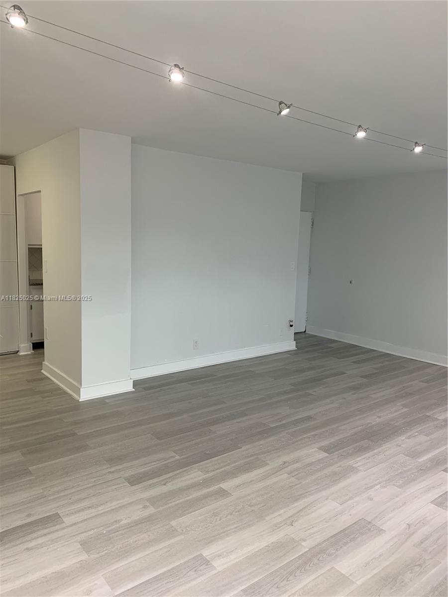 HORIZON HOUSE · #509 in Fort Lauderdale - Photo 12