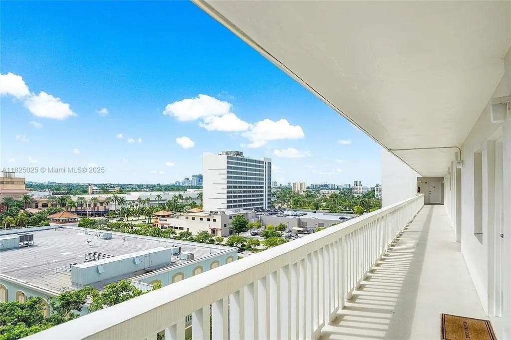 HORIZON HOUSE · #509 in Fort Lauderdale - Photo 5