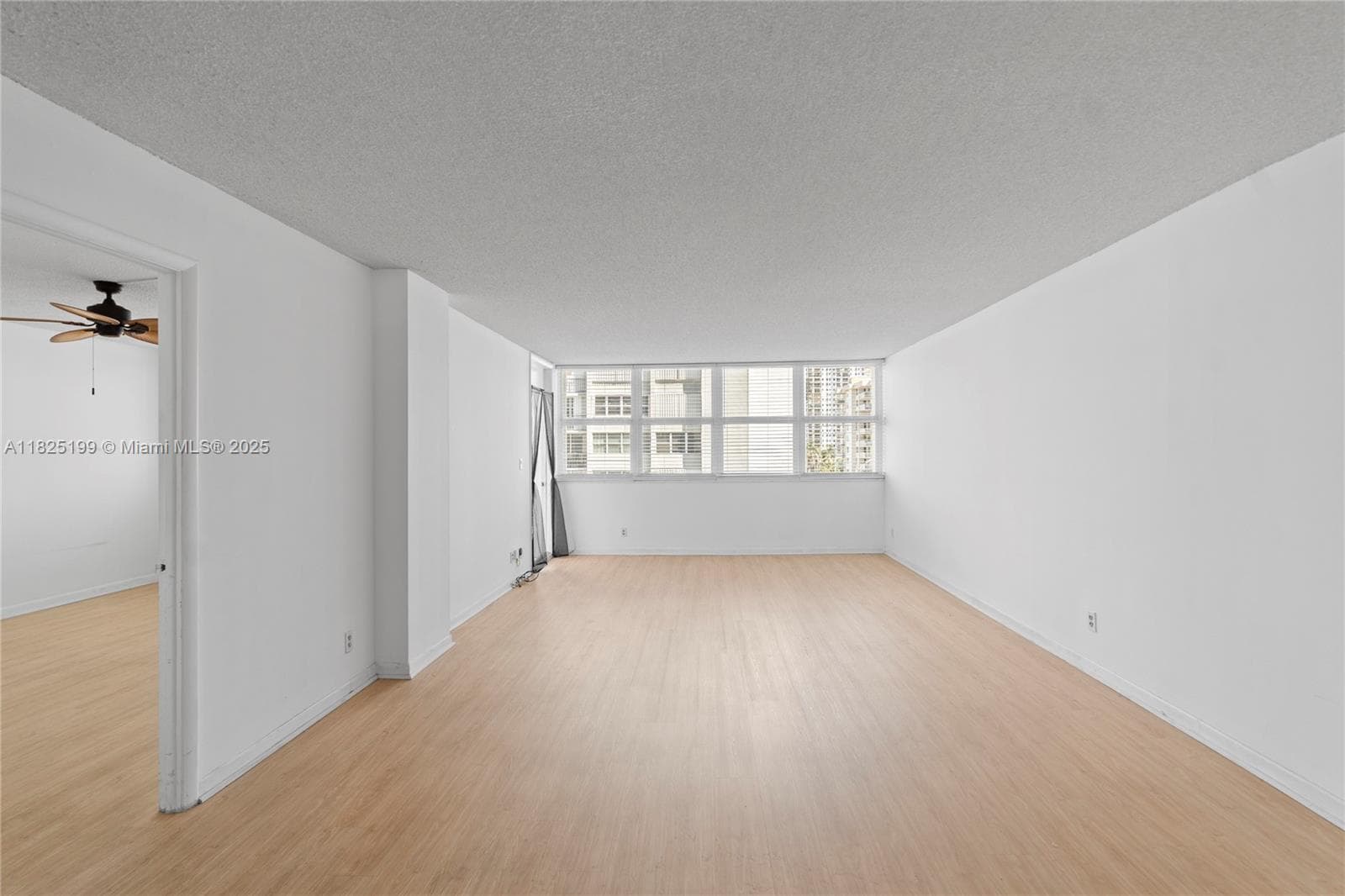 TRAFALGAR TOWERS CONDOMIN · #503 in Hollywood - Photo 27