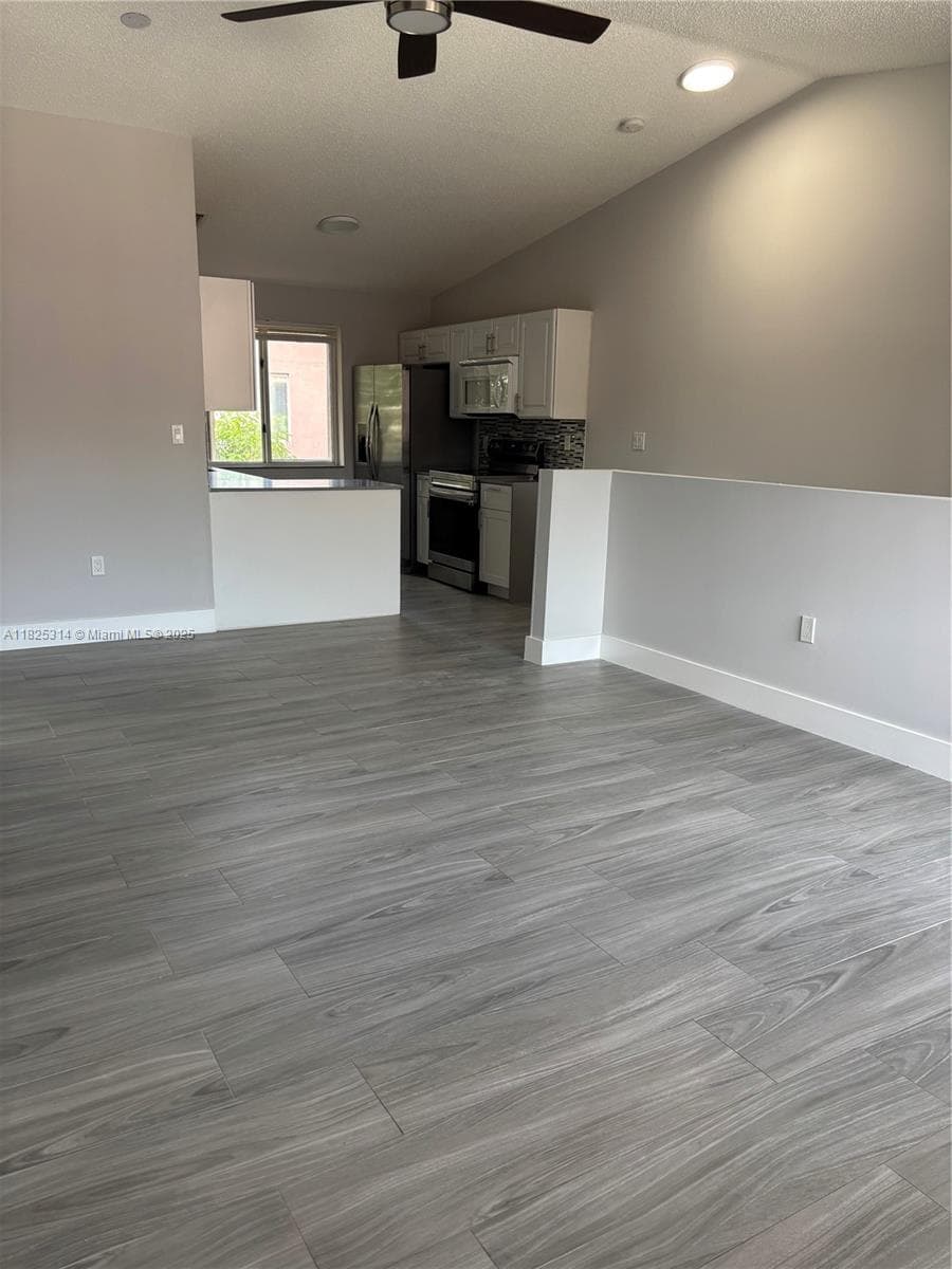 DORAL COURT CONDO · #205 in Doral - Photo 3
