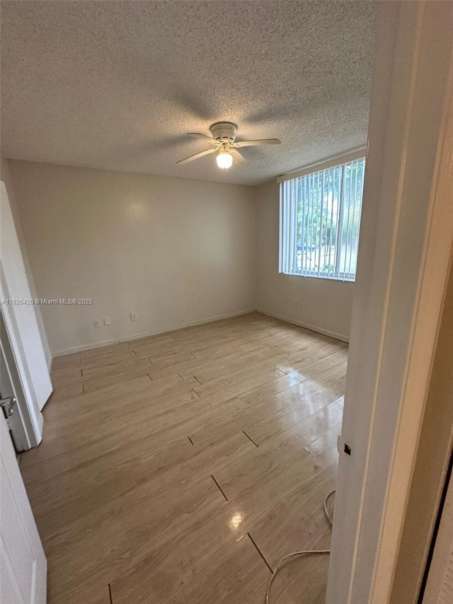 WINDWARD LAKES CONDO · #110 in Pompano Beach - Photo 7