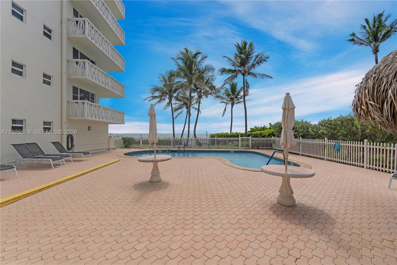 HILLSBORO WINDSOR CONDO · #111 in Hillsboro Beach - Photo 7