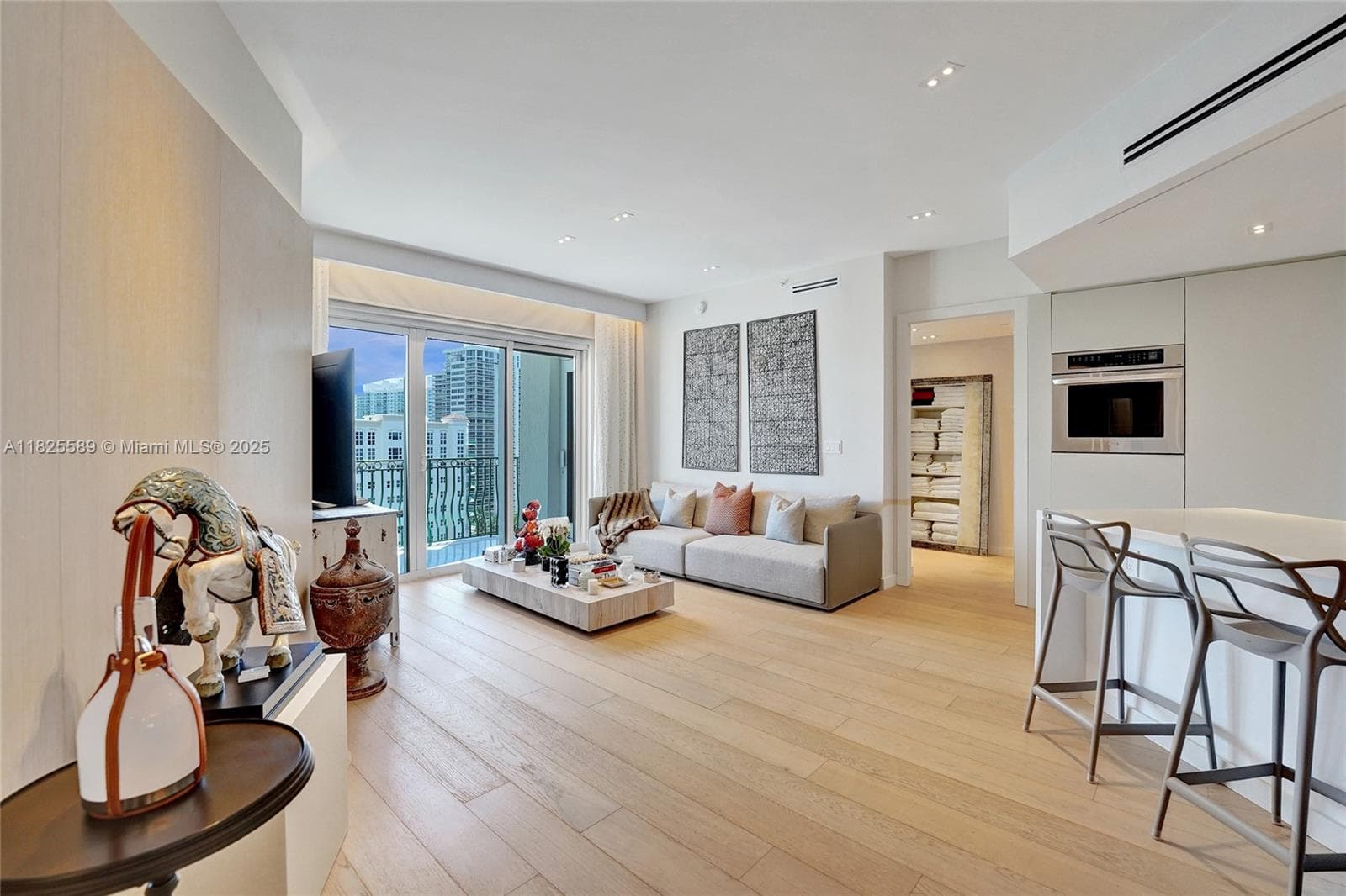Turnberry Village · #TS16 in Aventura - Photo 5