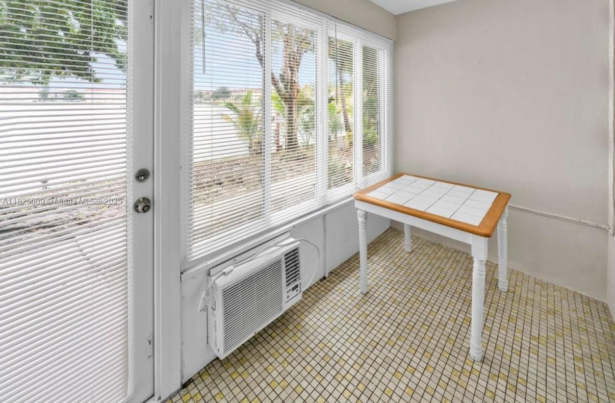 Star Lakes Estates · #1006 in Miami - Photo 2