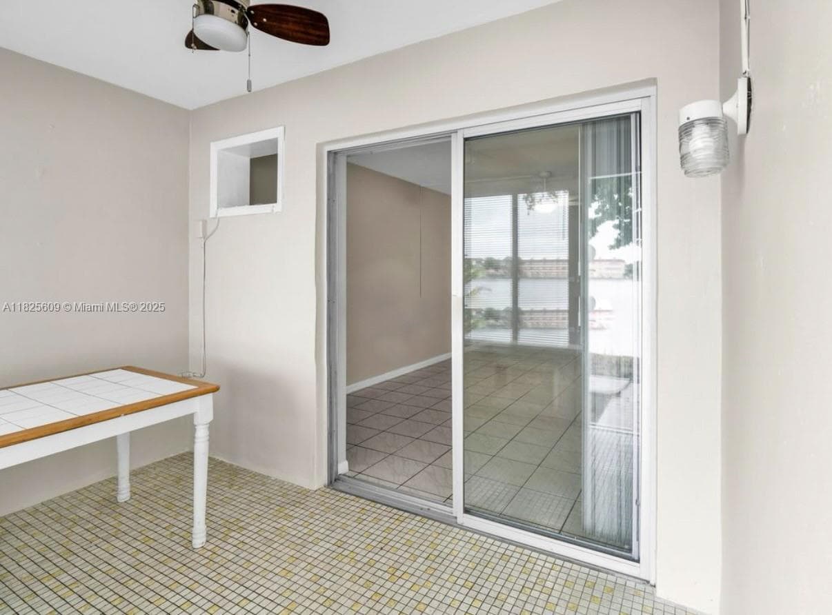 Star Lakes Estates · #1006 in Miami - Photo 3