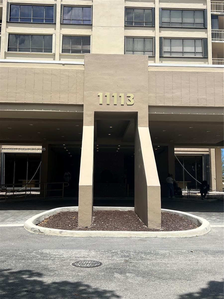 JOCKEY CLUB III CONDO · #1254 in Miami - Photo 23