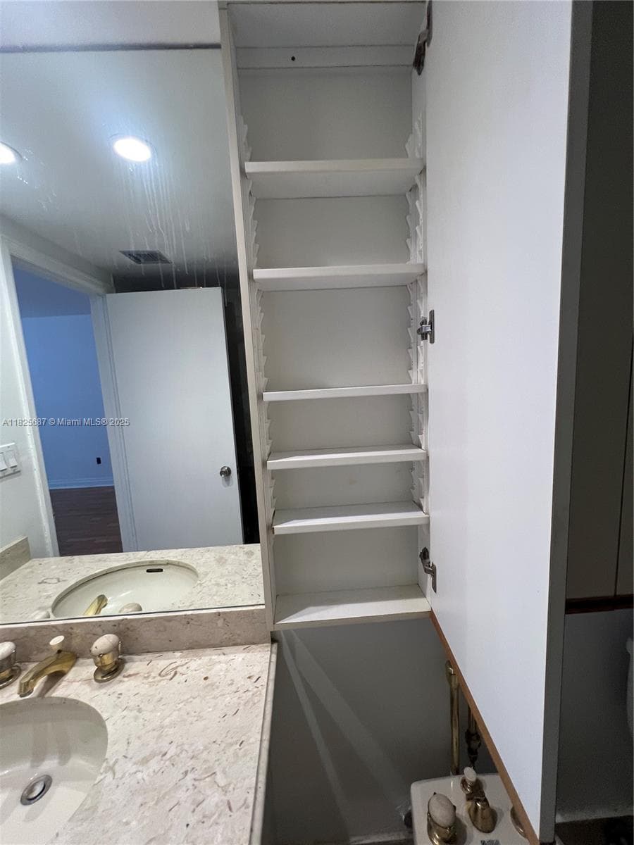 JOCKEY CLUB III CONDO · #1254 in Miami - Photo 13