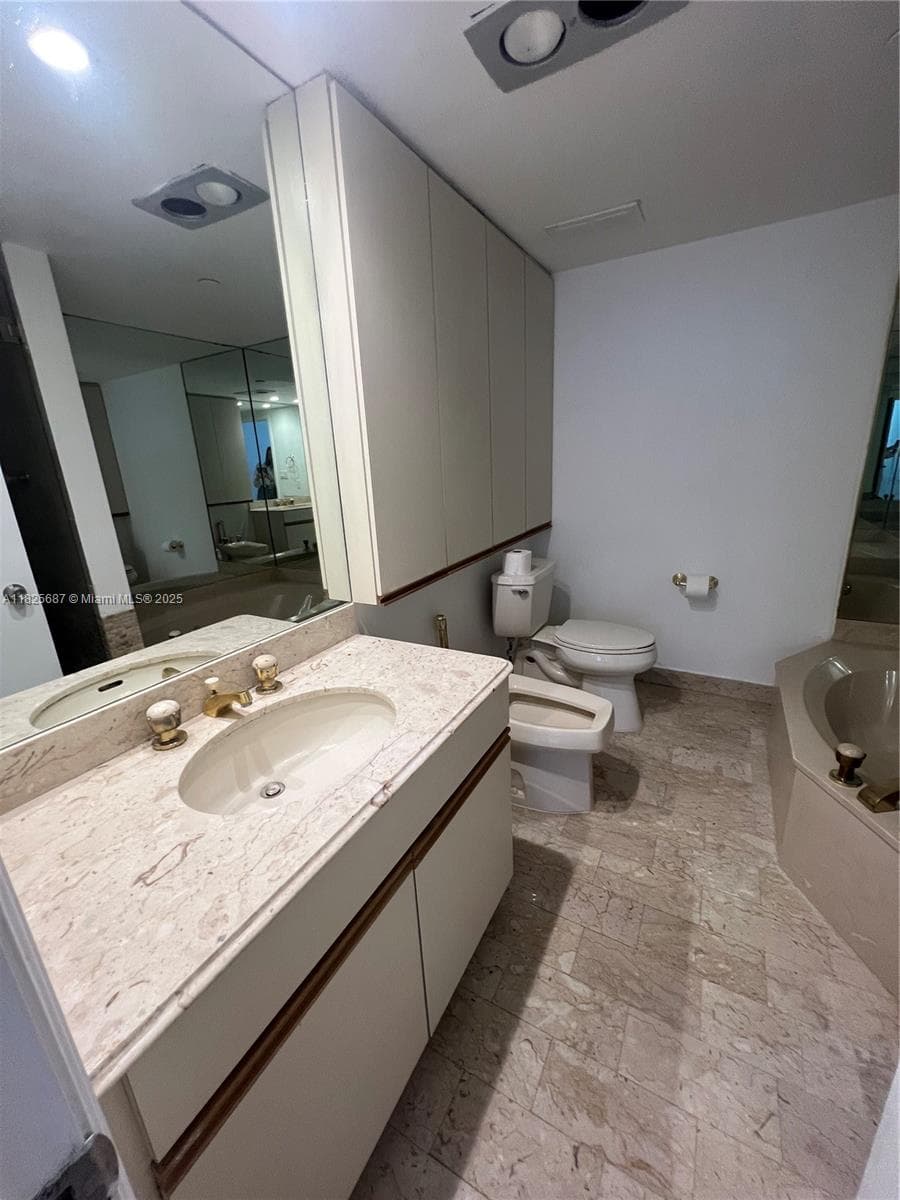 JOCKEY CLUB III CONDO · #1254 in Miami - Photo 12