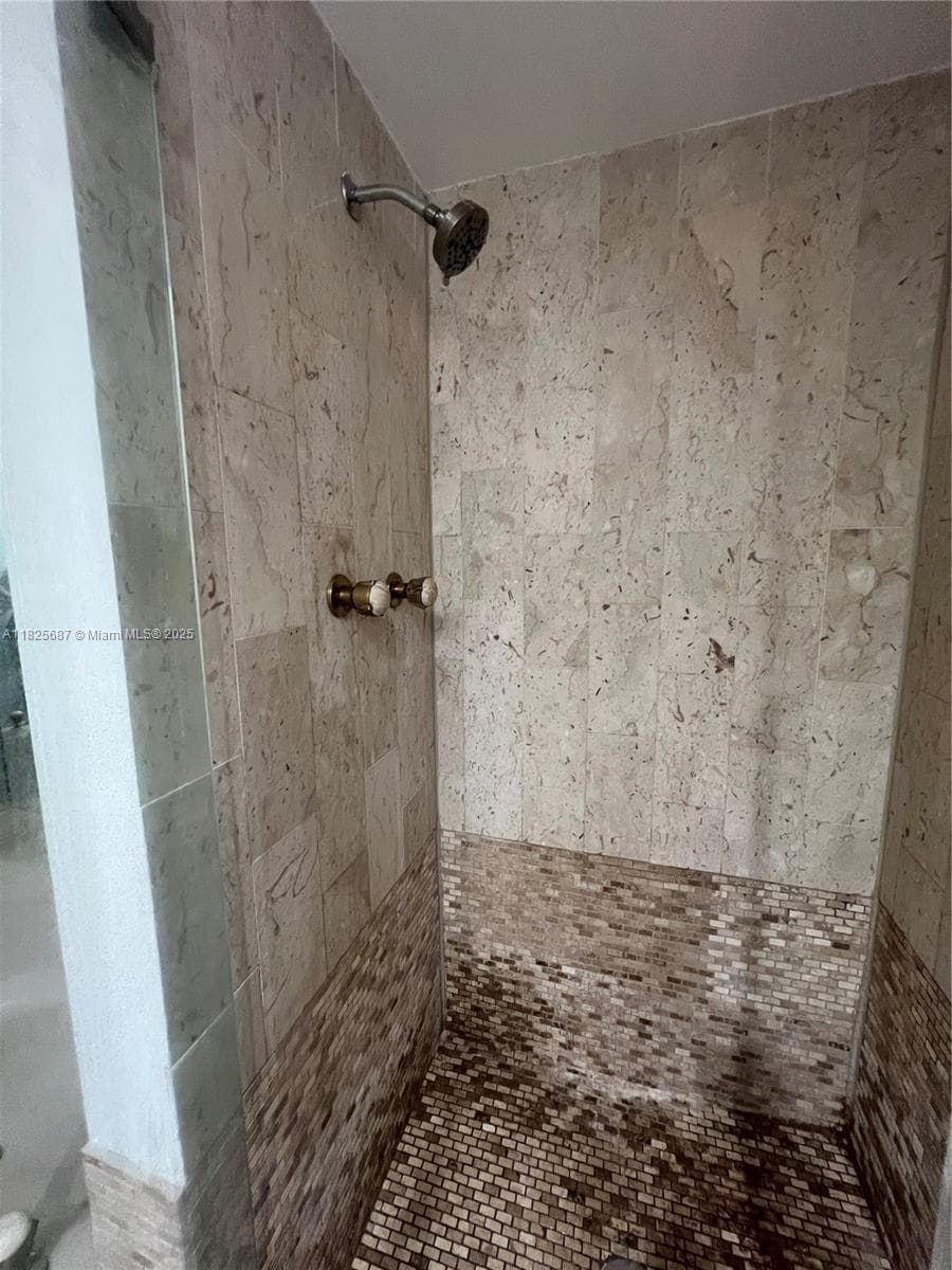 JOCKEY CLUB III CONDO · #1254 in Miami - Photo 14