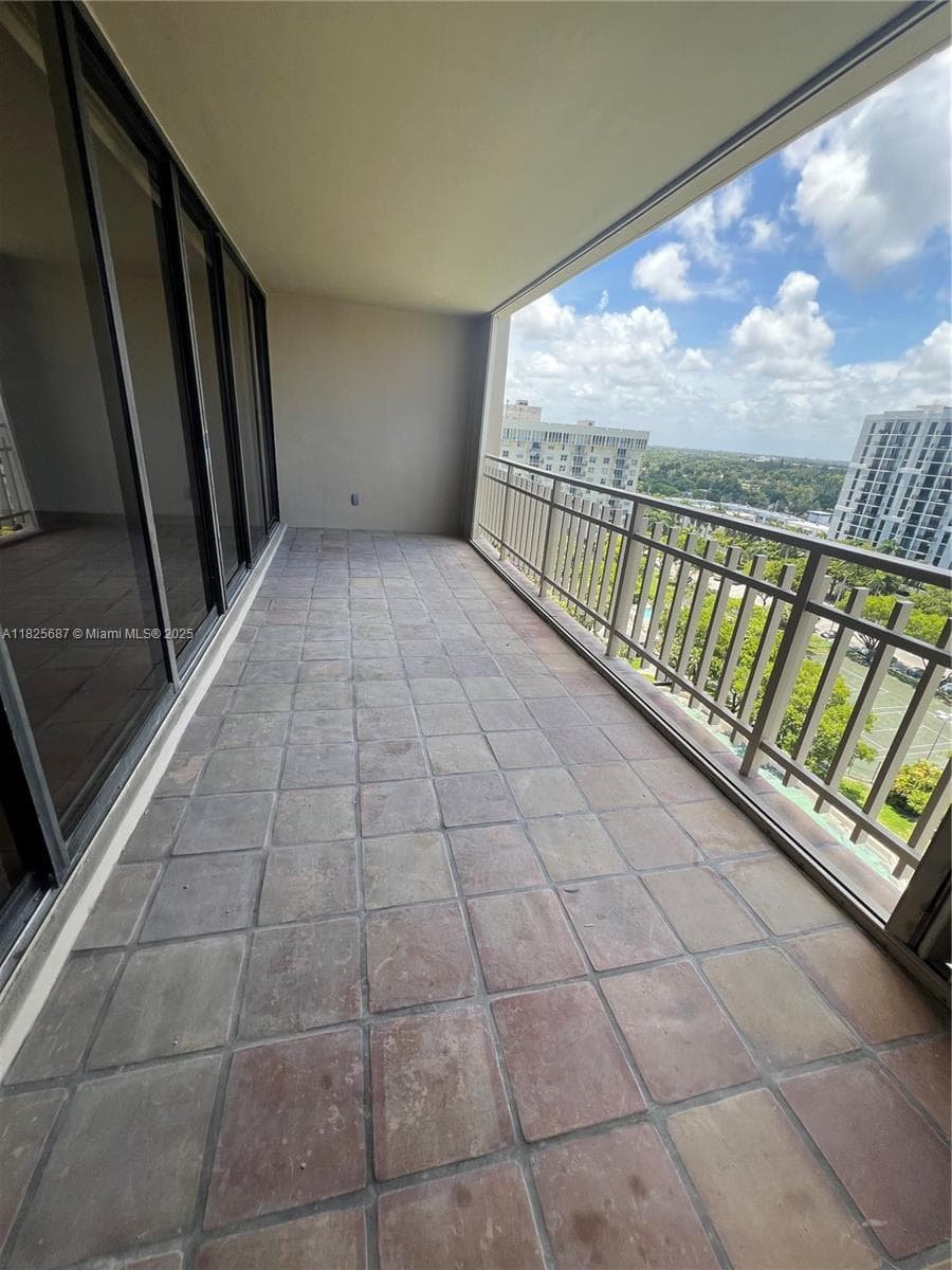 JOCKEY CLUB III CONDO · #1254 in Miami - Photo 15