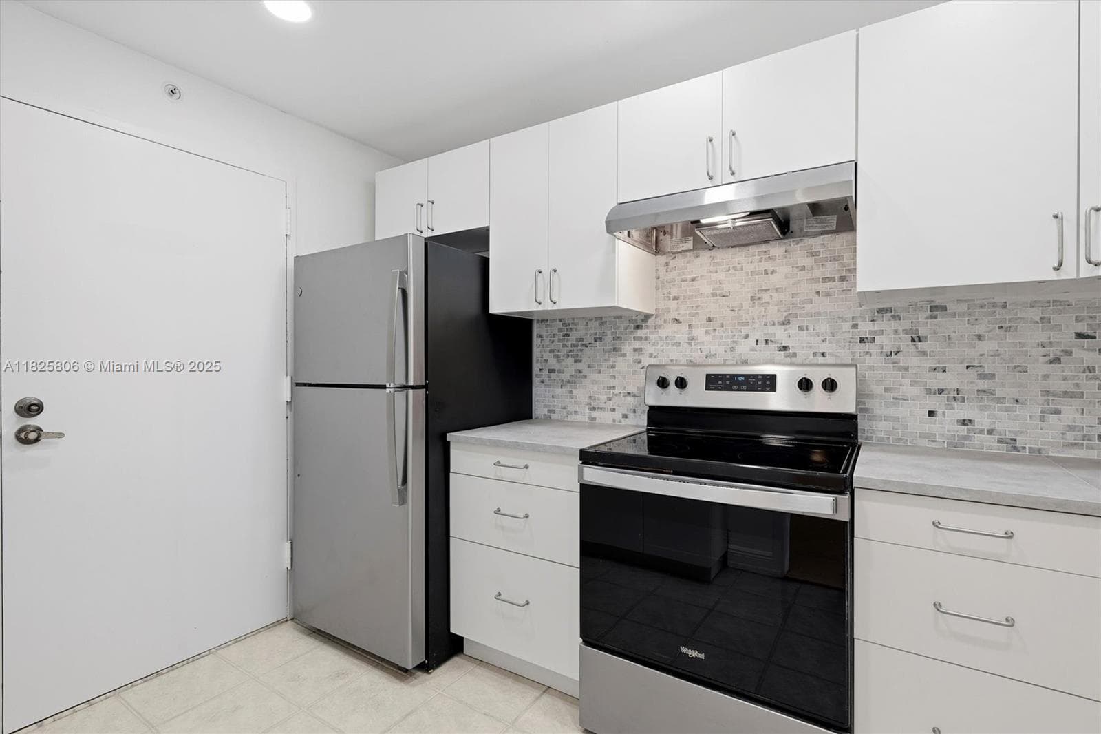 GABLES PLAZA CONDO · #306 in Coral Gables - Photo 5