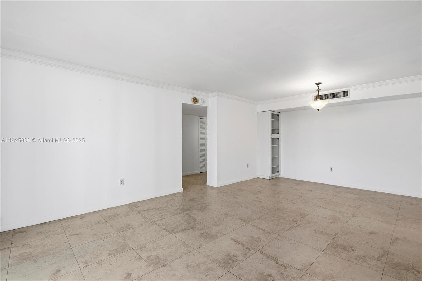 GABLES PLAZA CONDO · #306 in Coral Gables - Photo 9