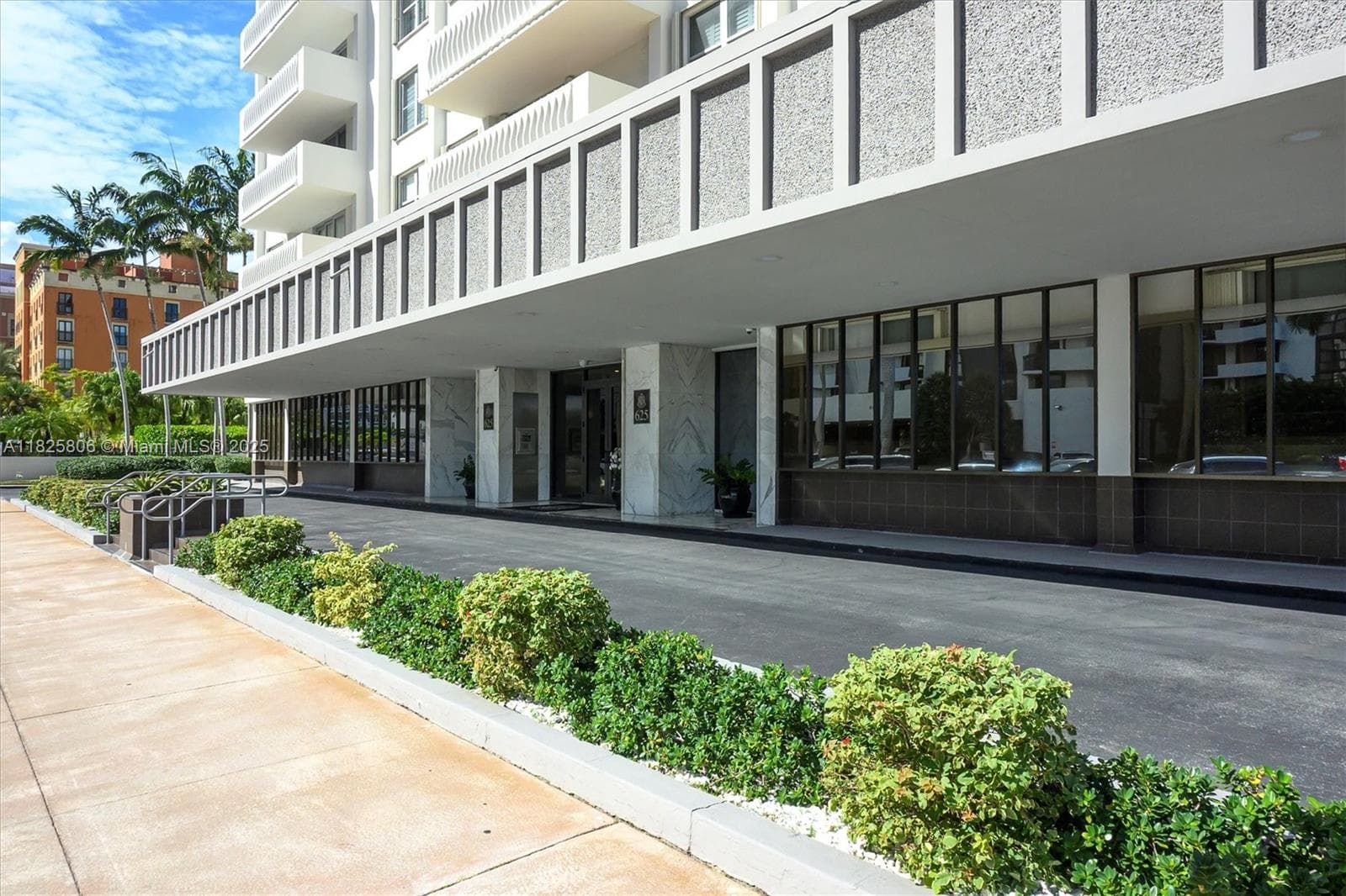 GABLES PLAZA CONDO · #306 in Coral Gables - Photo 34