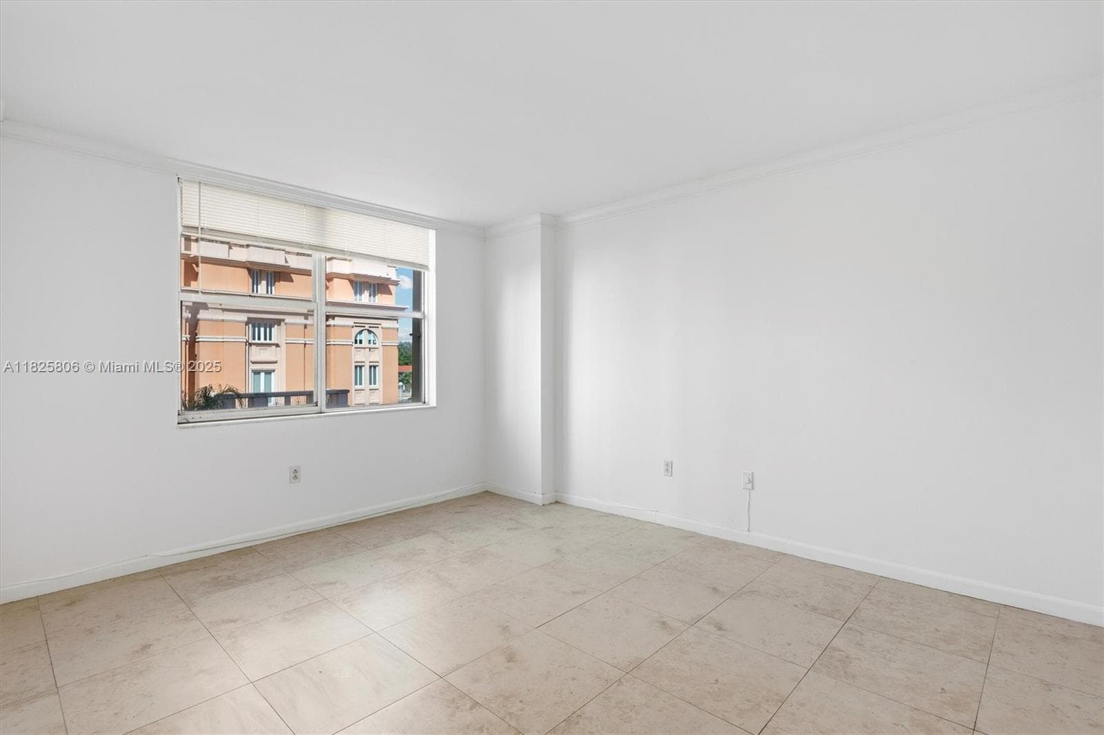 GABLES PLAZA CONDO · #306 in Coral Gables - Photo 14