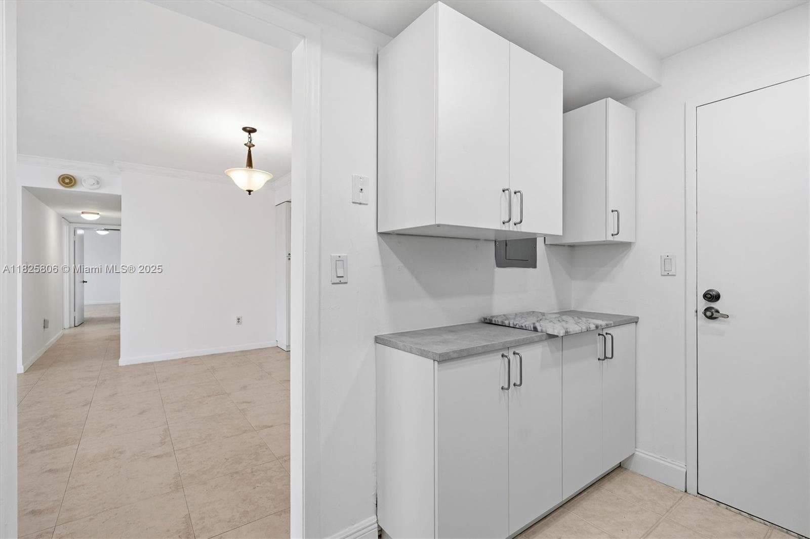 GABLES PLAZA CONDO · #306 in Coral Gables - Photo 8