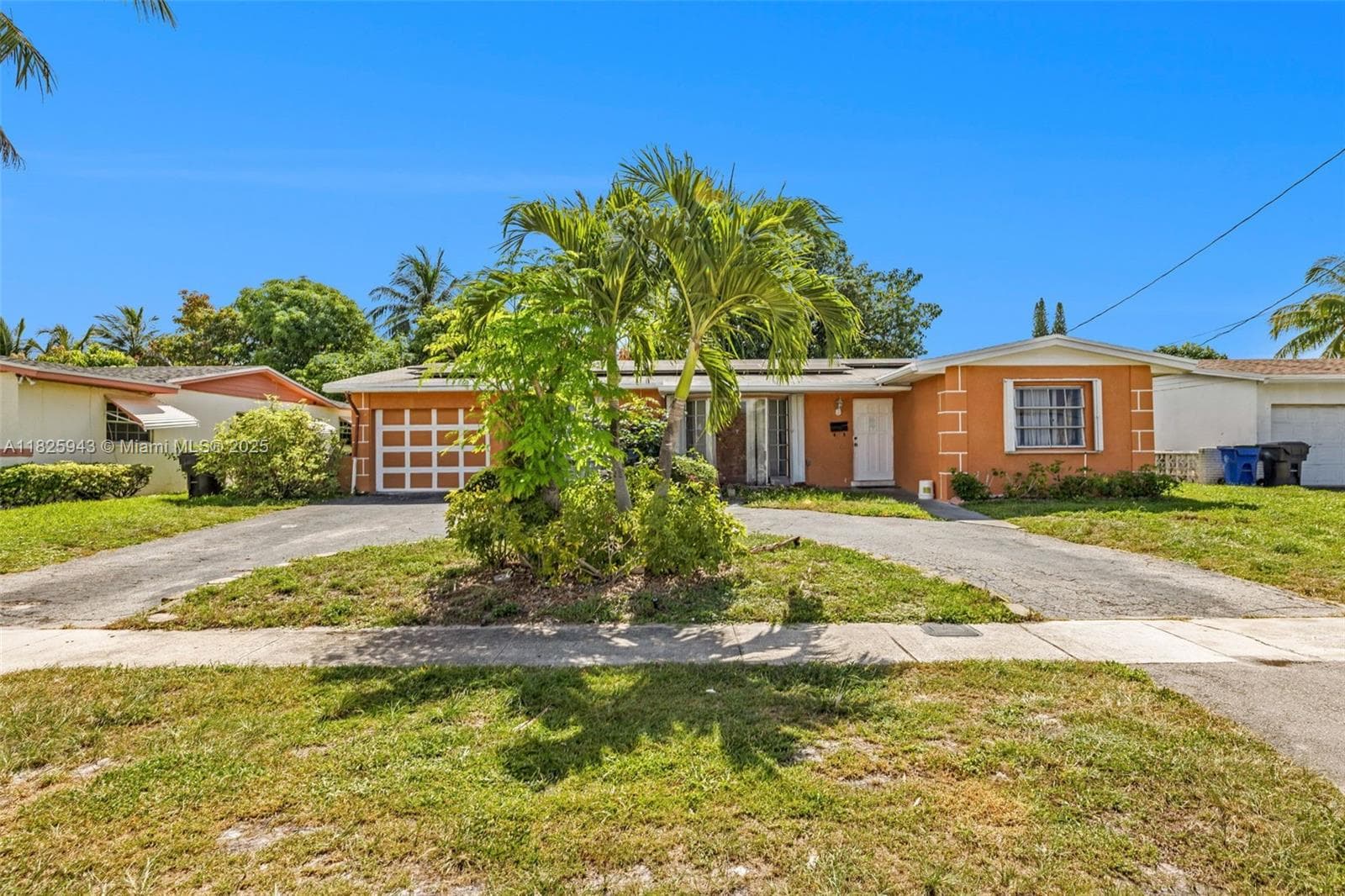 2370 NW 34th Ter photo 3