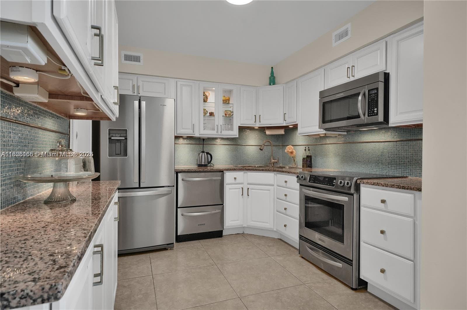 Seacoast 5151 · #535 in Miami Beach - Photo 11