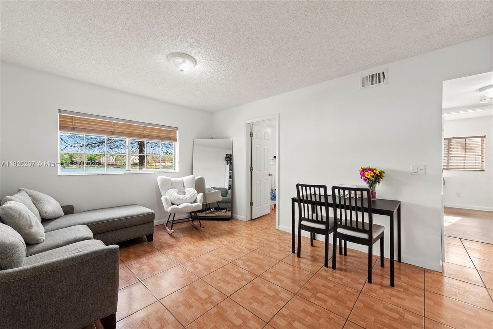 Lakewood Emerald Hills · #602 in Hollywood - Photo 3