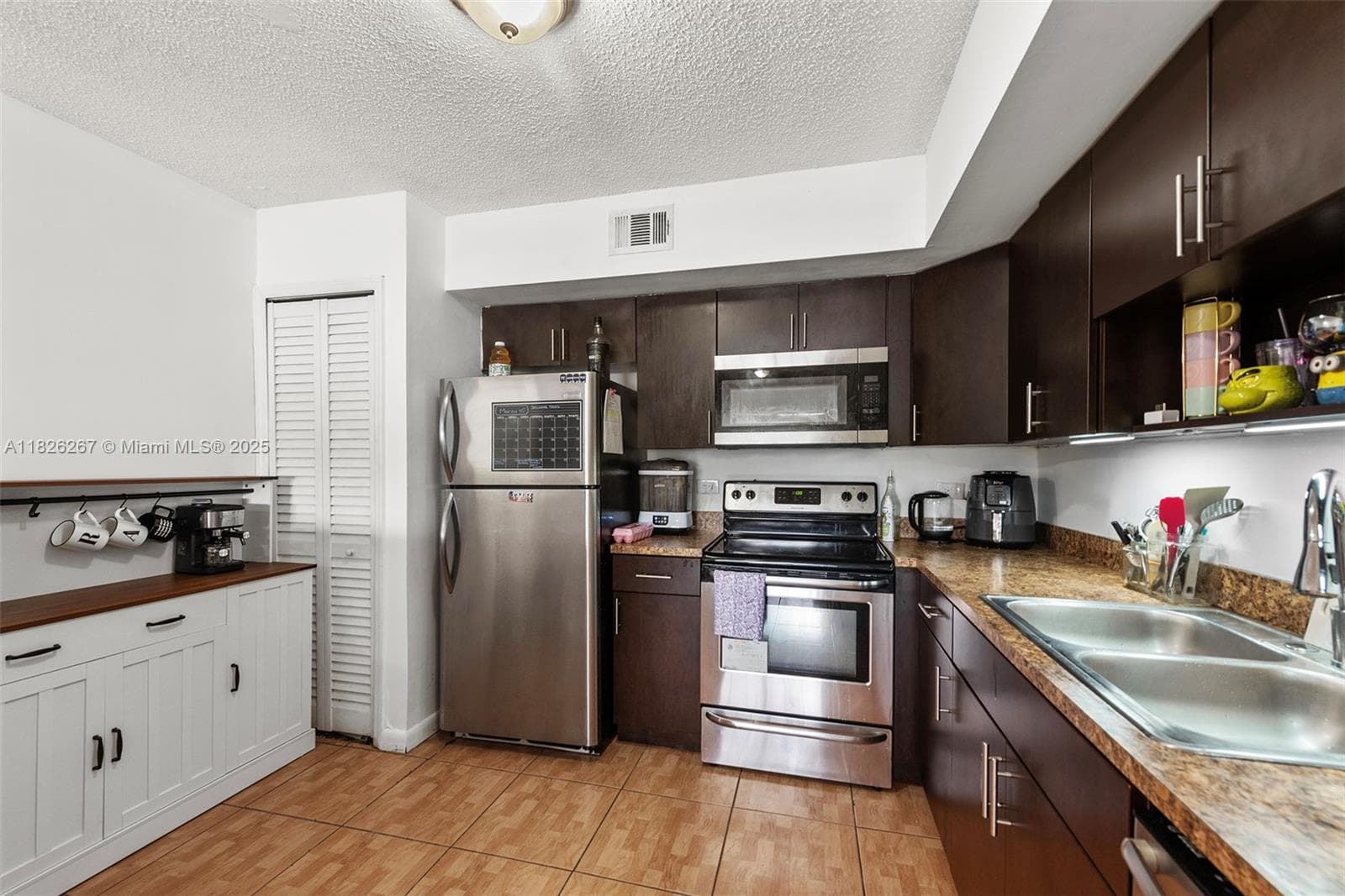 Lakewood Emerald Hills · #602 in Hollywood - Photo 10