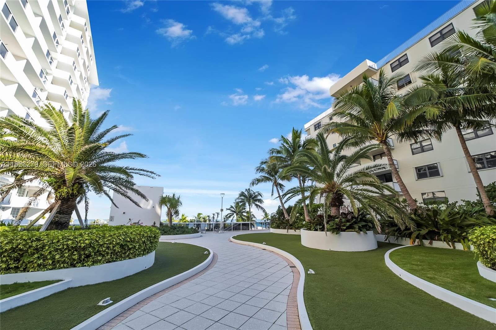 The Decoplage · #315 in Miami Beach - Photo 2