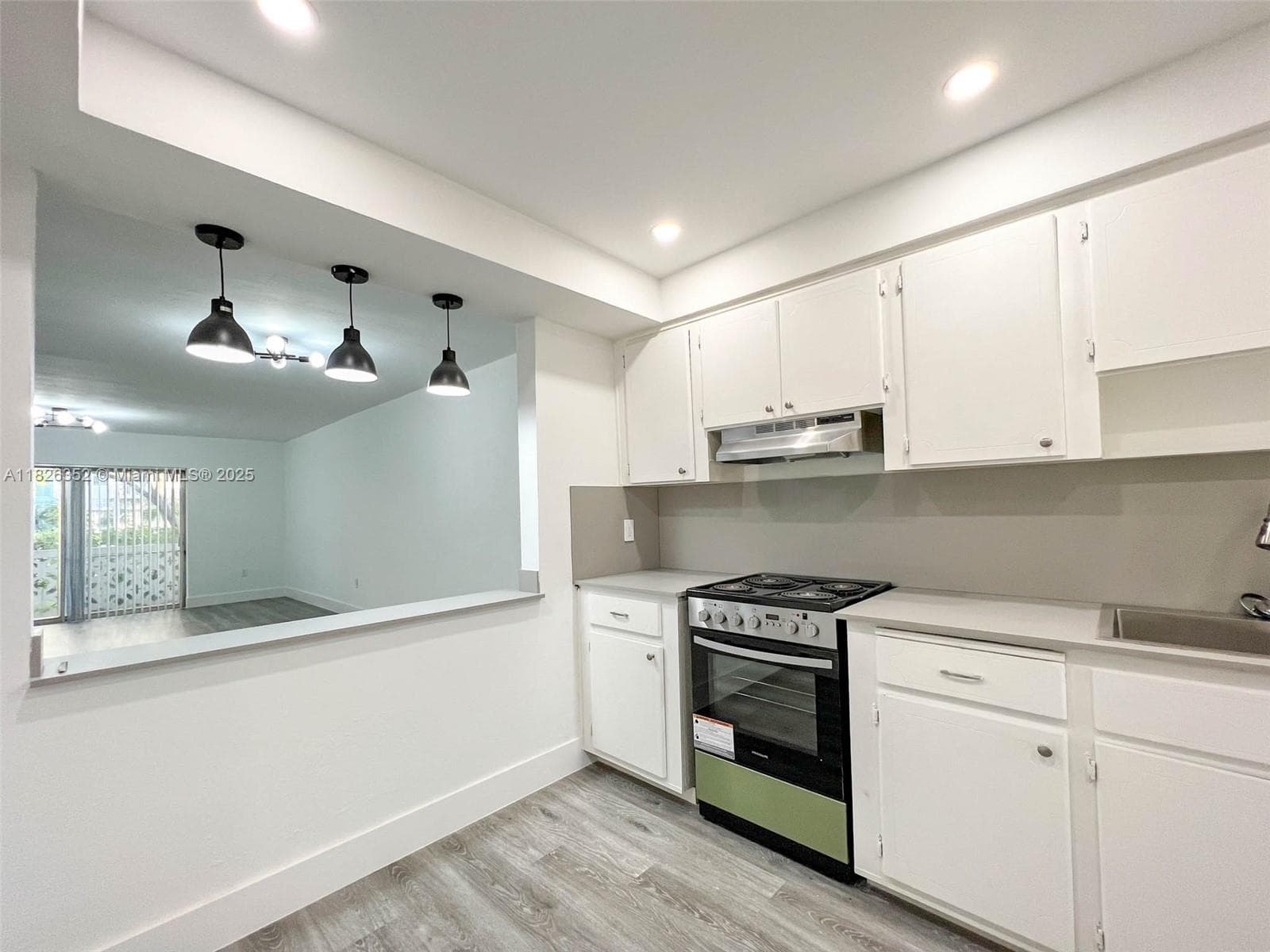 CLAREMONT PLACE CONDO · #107 in North Miami - Photo 5