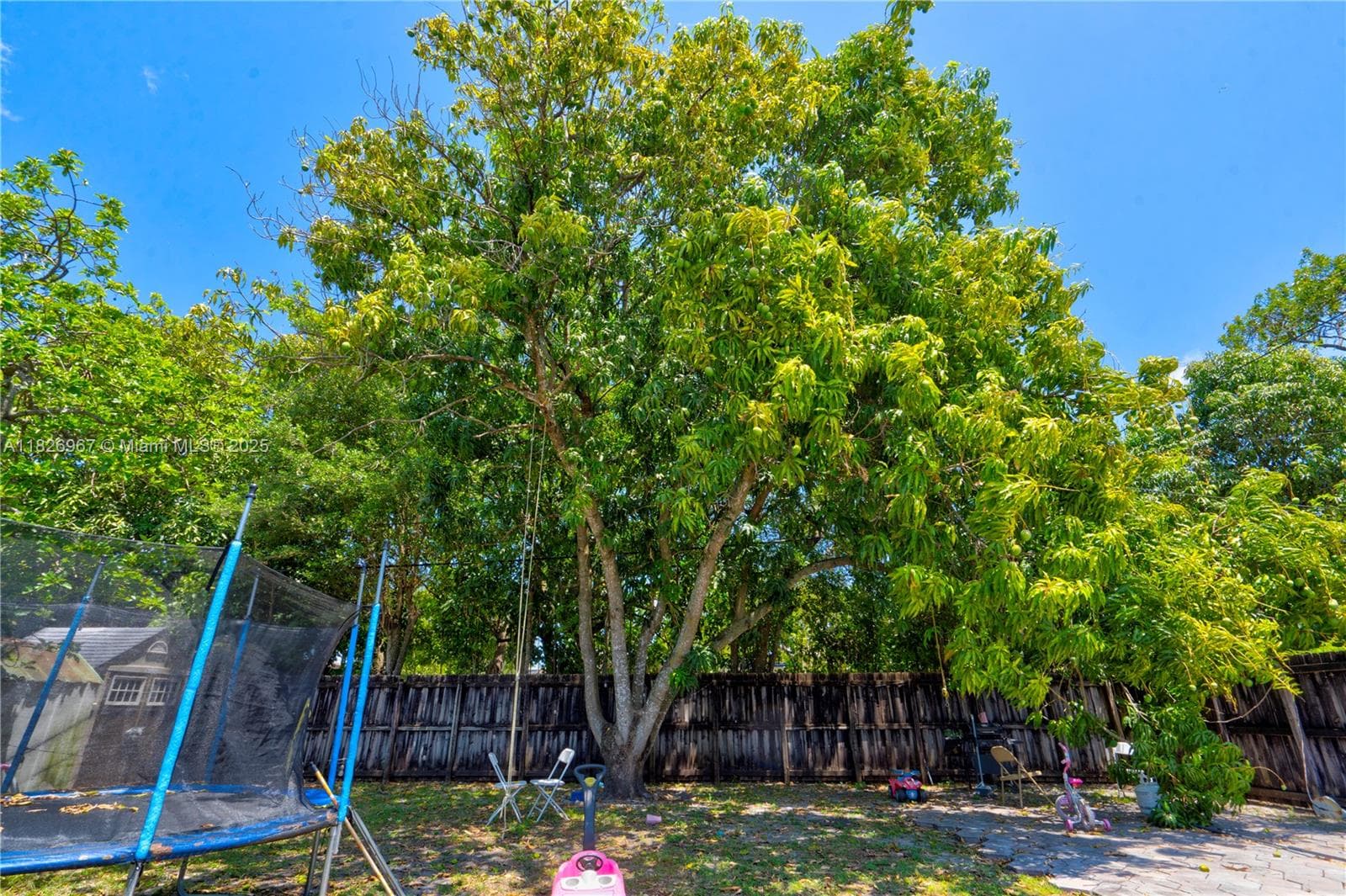 13645 NW 3rd Ave photo 34