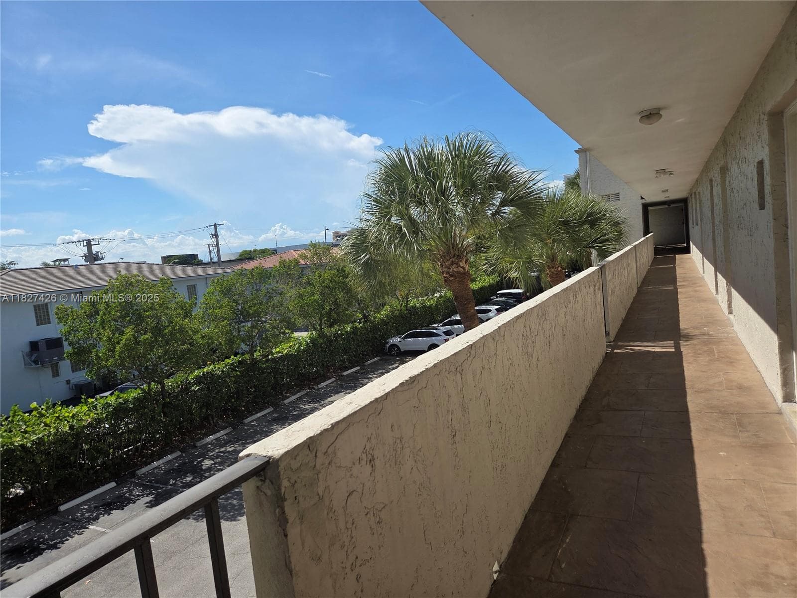 Dadeland Grove · #A310 in Pinecrest - Photo 17