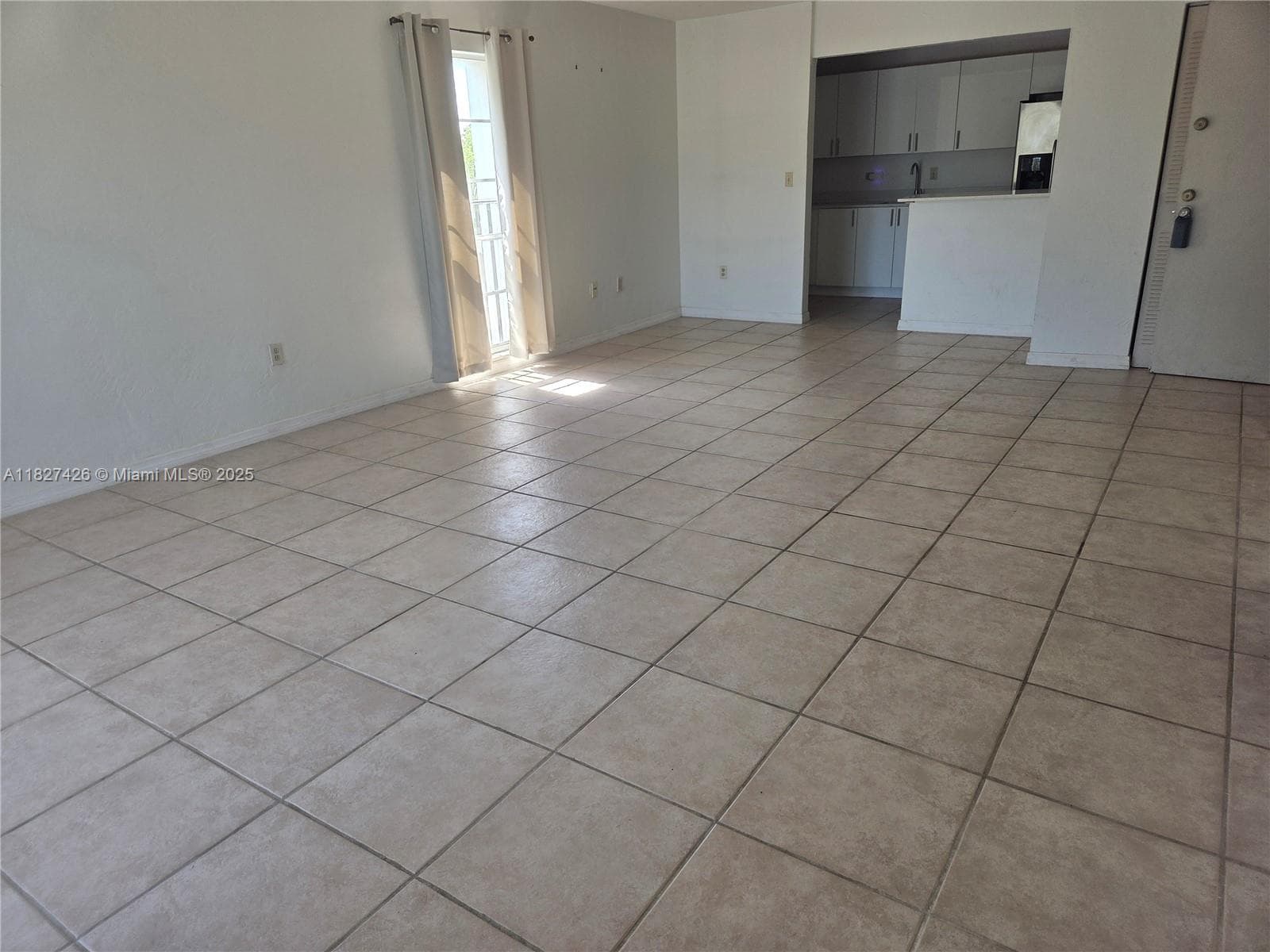 Dadeland Grove · #A310 in Pinecrest - Photo 10