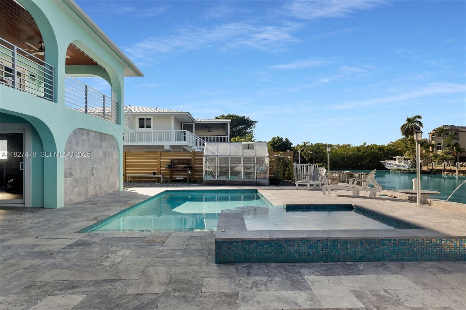 232 W Seaview Dr photo 13