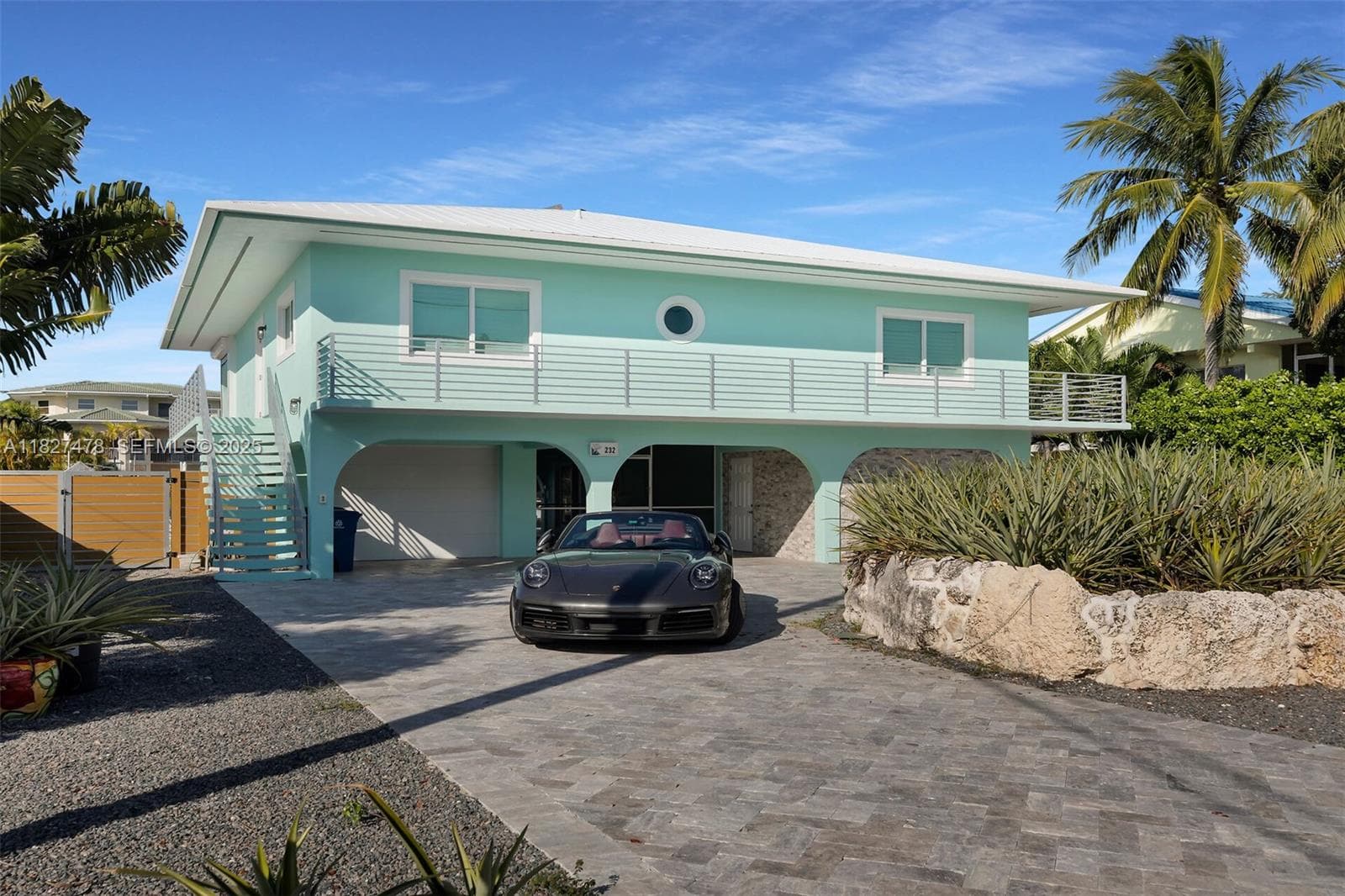 232 W Seaview Dr photo 3