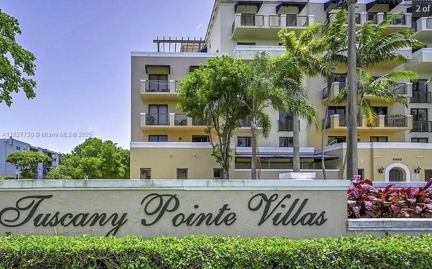 TUSCANY POINTE VILLAS · #606B in Miami - Photo 1