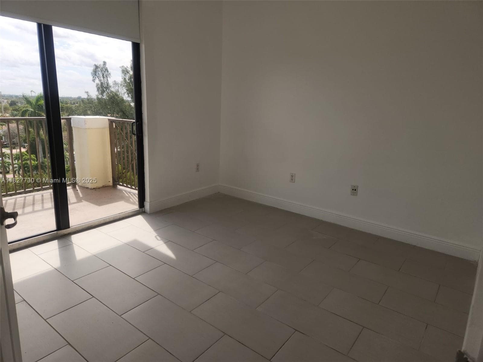 TUSCANY POINTE VILLAS · #606B in Miami - Photo 10