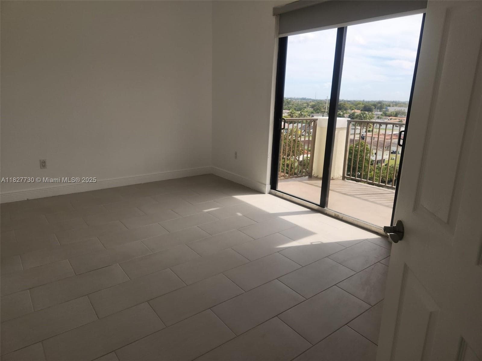 TUSCANY POINTE VILLAS · #606B in Miami - Photo 11