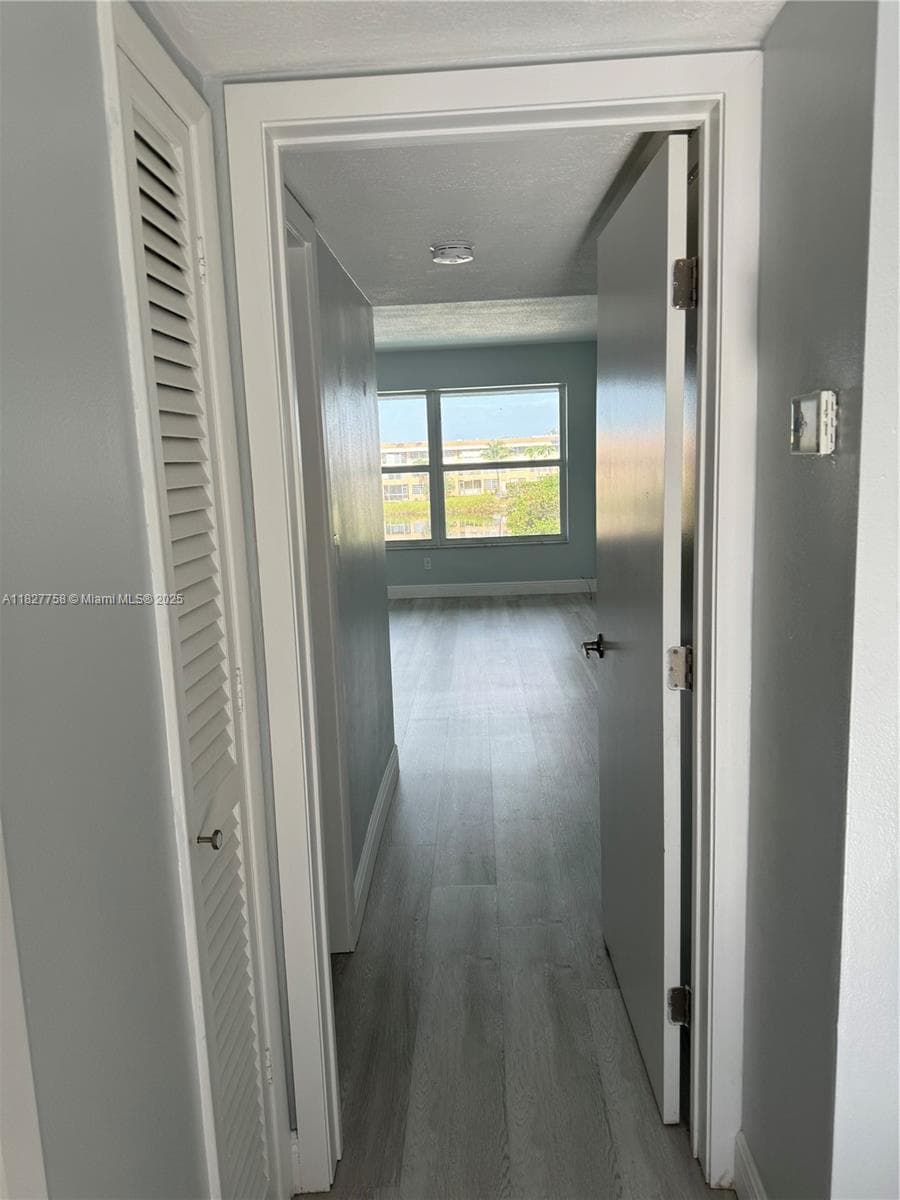 SECOND FORUM CONDO · #C305 in Miami - Photo 18