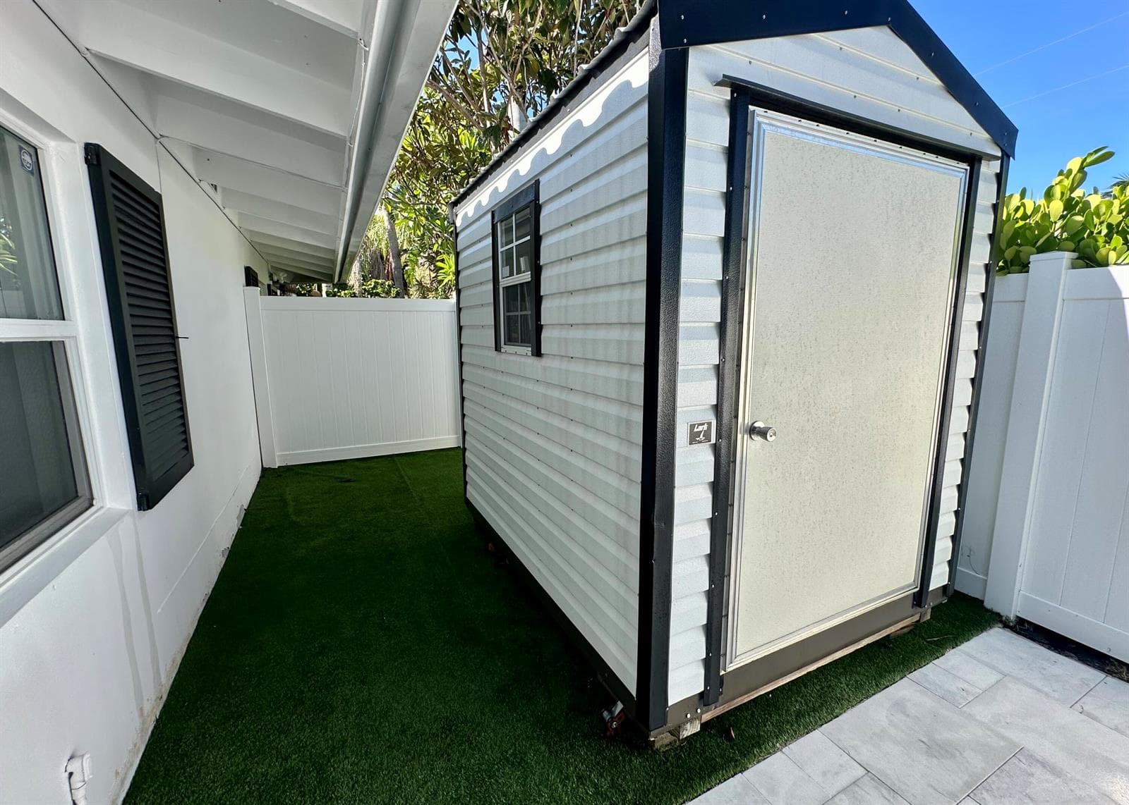 Shed