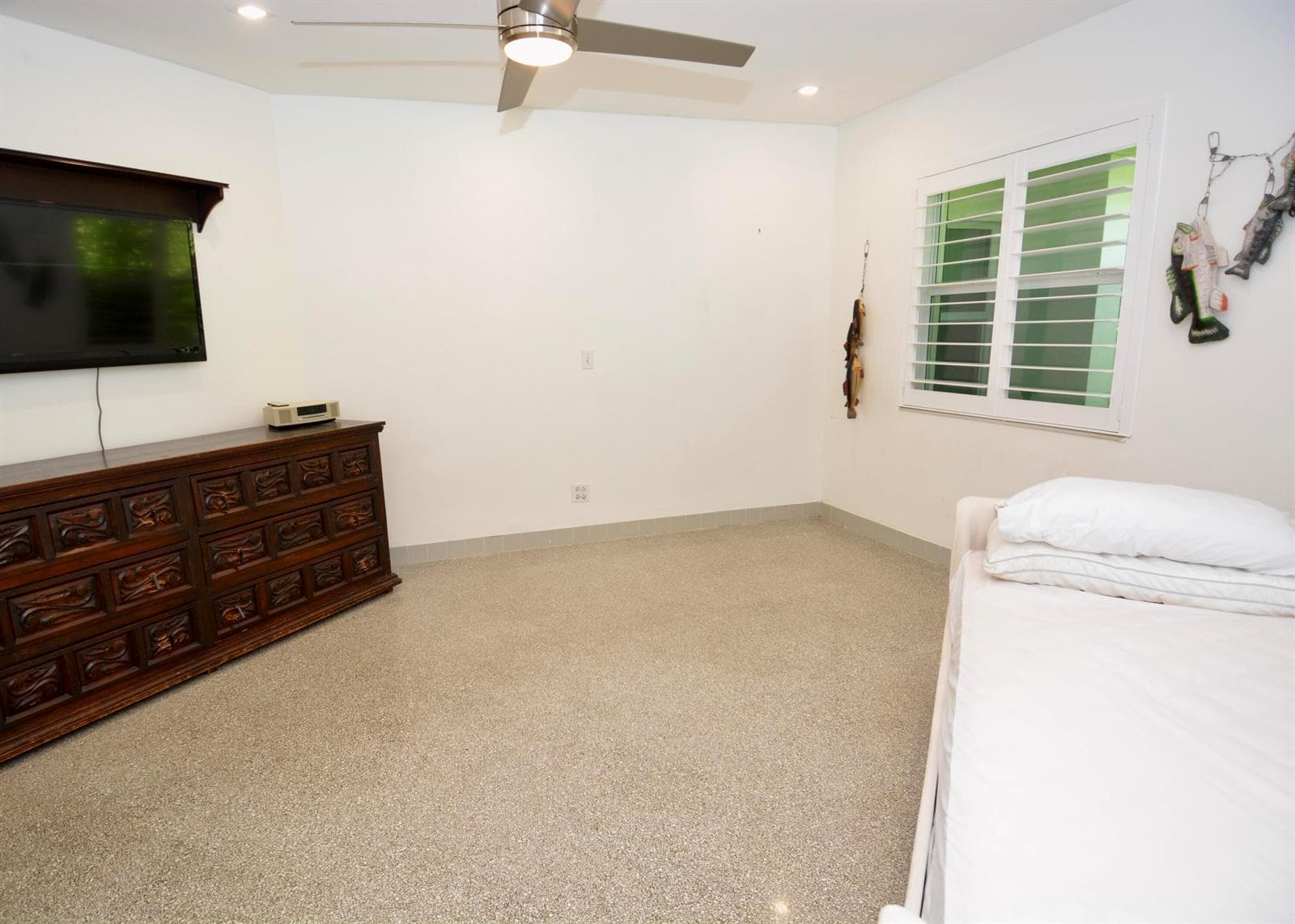 2nd Bedroom