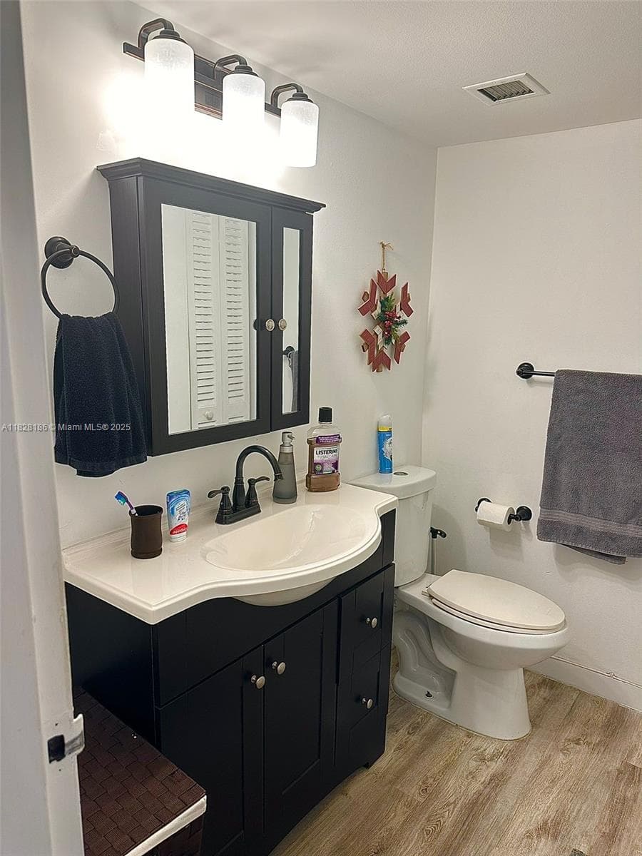 SAILBOAT CAY CONDO · #1013 in North Miami - Photo 10