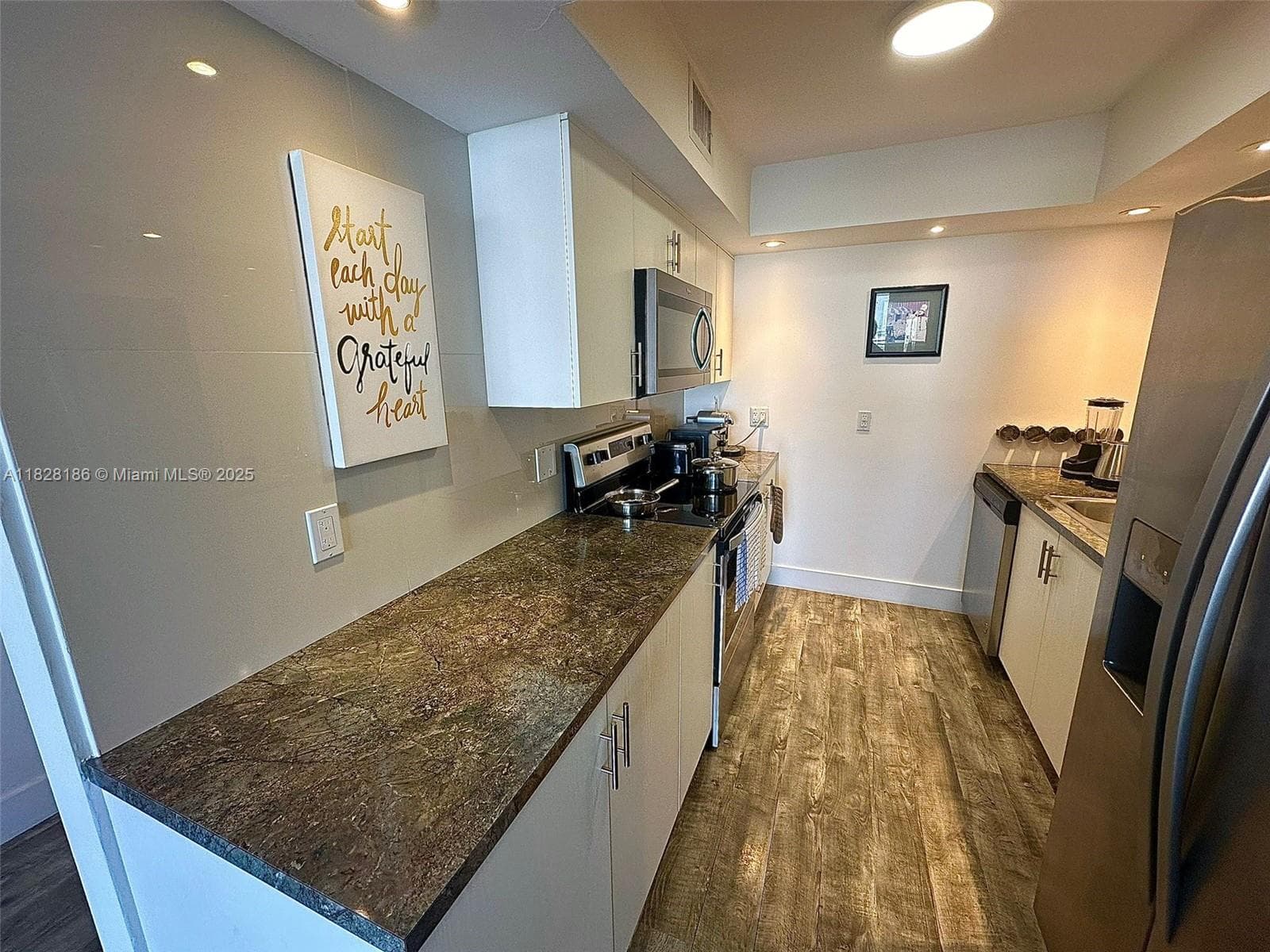 SAILBOAT CAY CONDO · #1013 in North Miami - Photo 14
